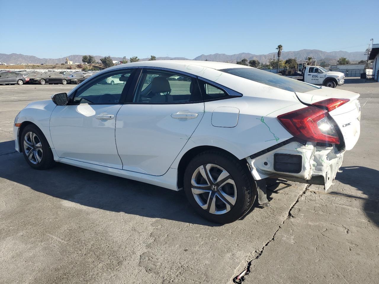 2017 HONDA CIVIC LX - Фото 2