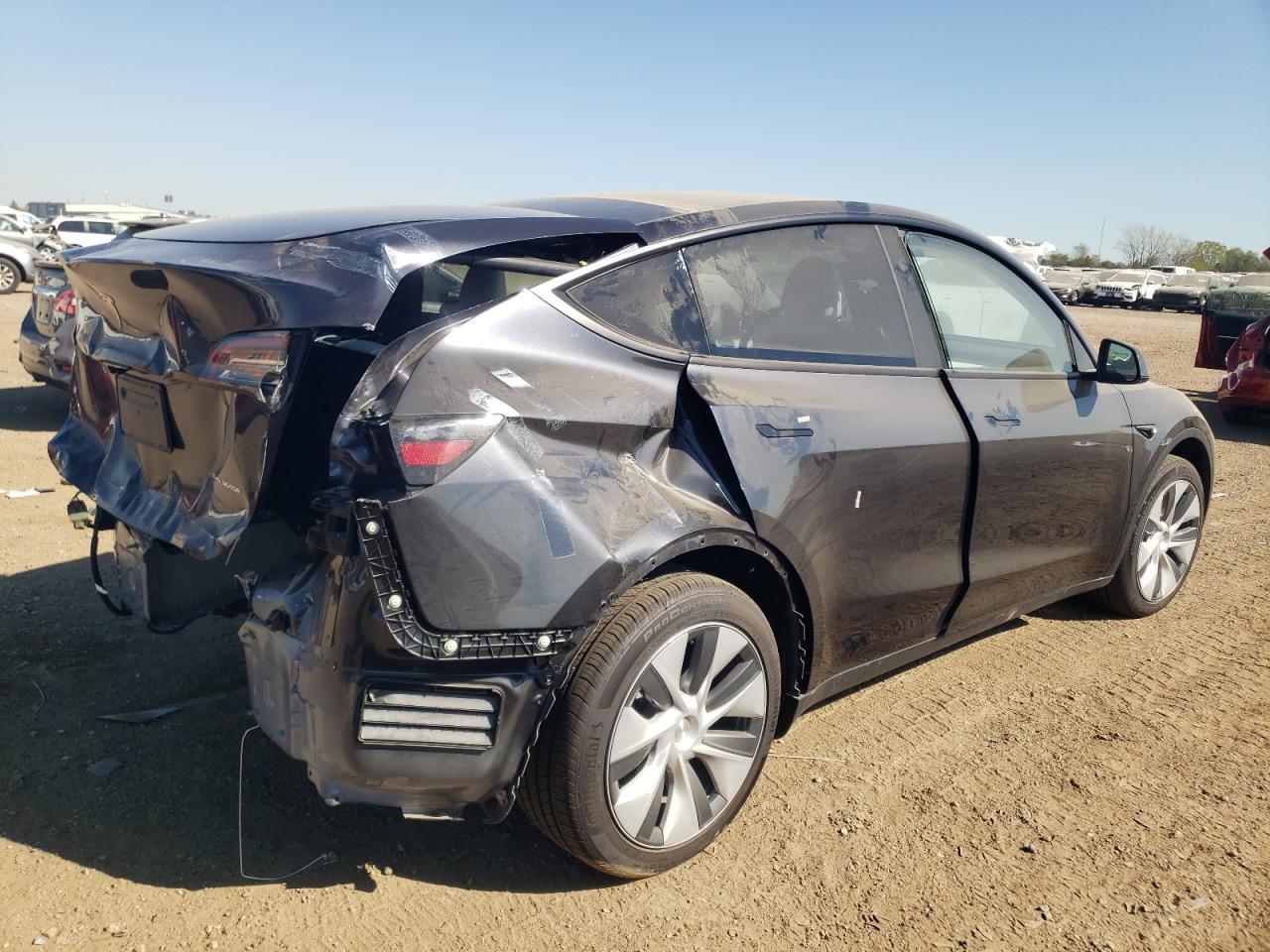 2024 TESLA MODEL Y - Image 3