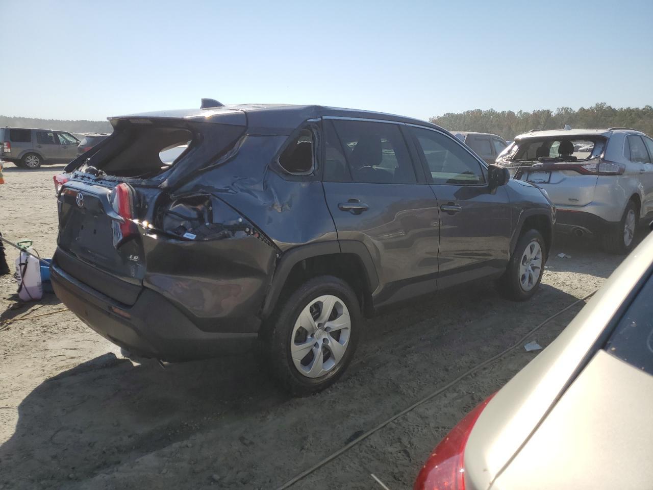2023 TOYOTA RAV4 LE - Фото 3