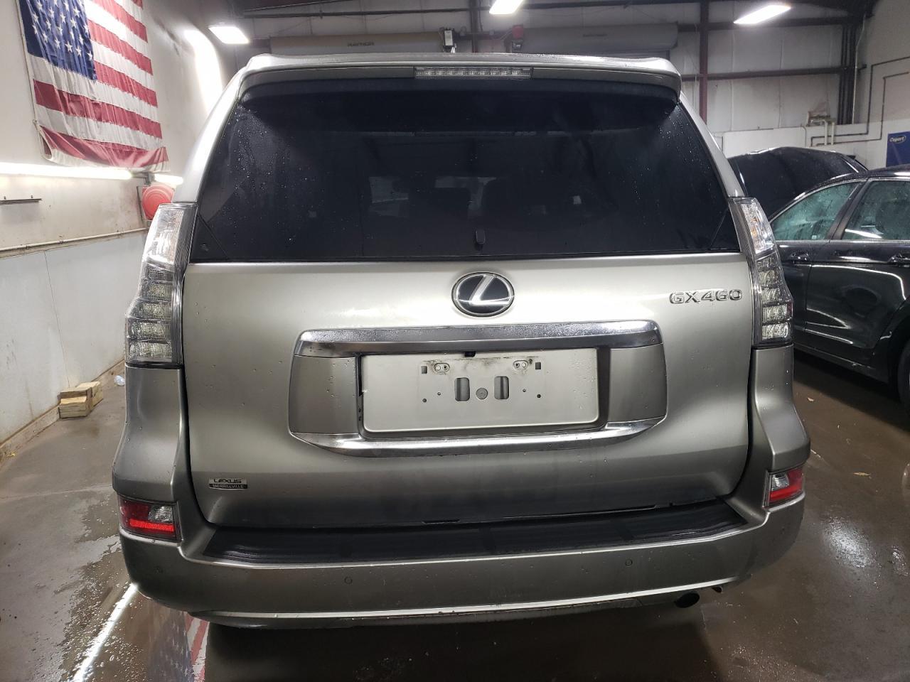 2022 LEXUS GX 460 - Фото 6