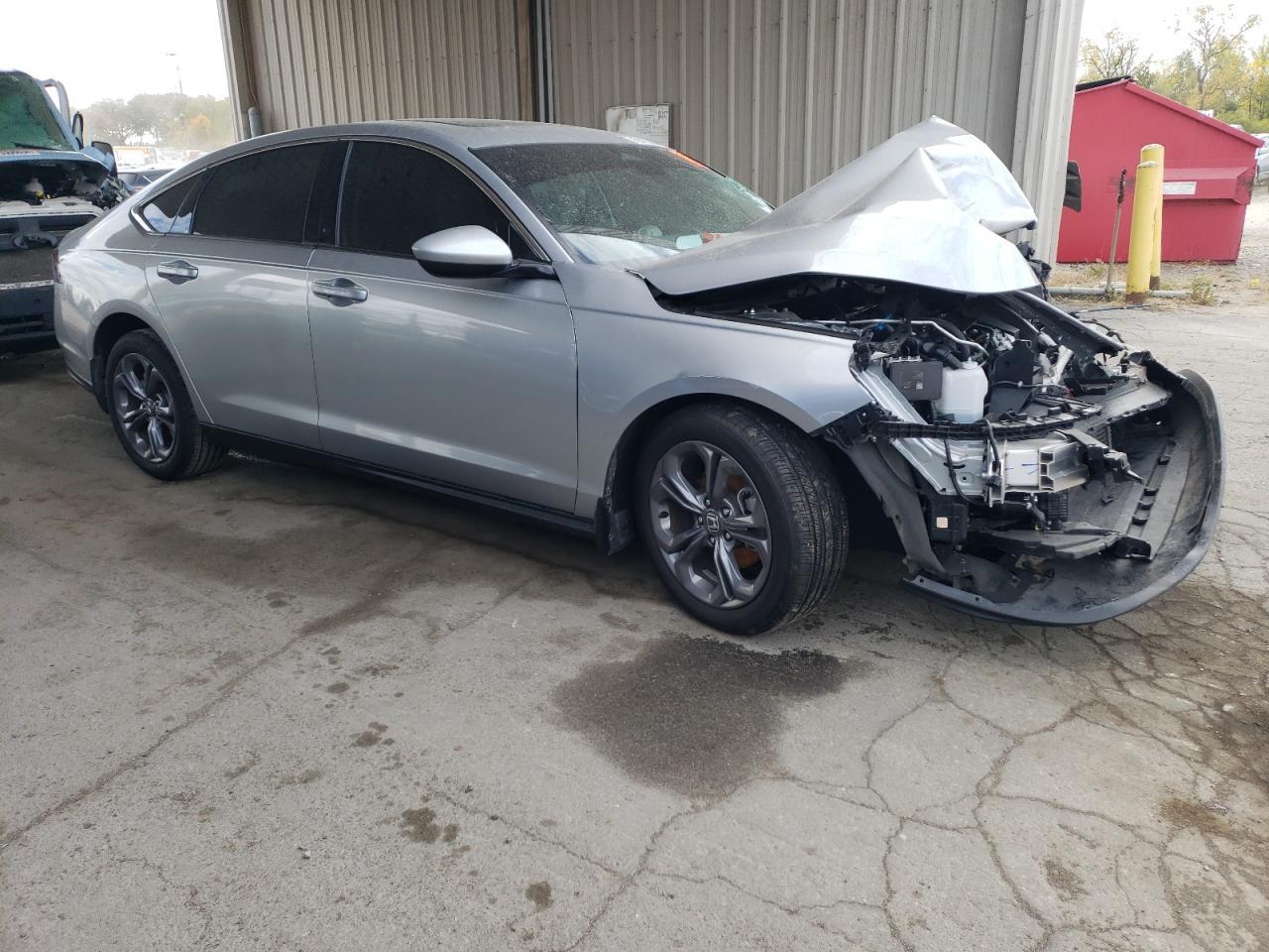 2024 HONDA ACCORD EX - Фото 4