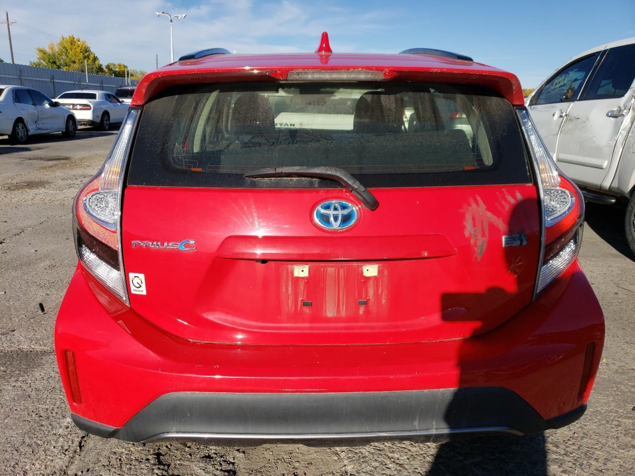 2018 TOYOTA PRIUS C - Фото 6