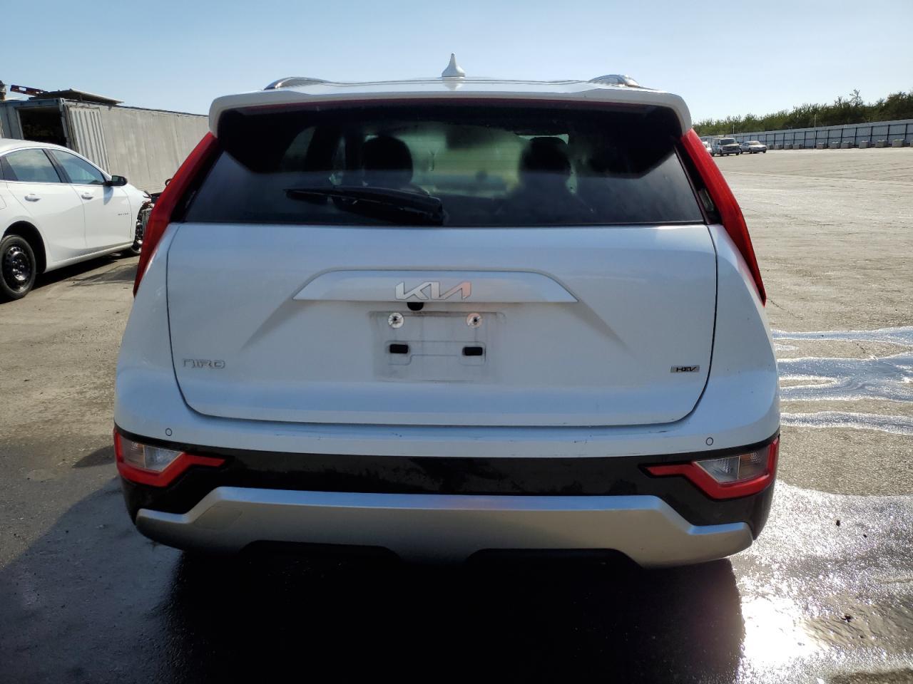 2023 KIA NIRO EX - Фото 6