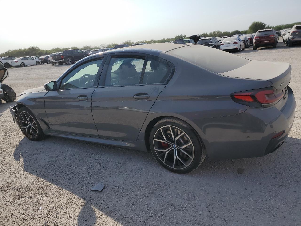 2021 BMW 540 XI - Image 2