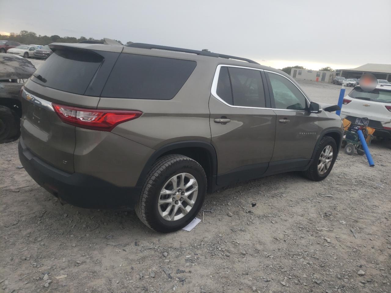 2020 CHEVROLET TRAVERSE L - Фото 3