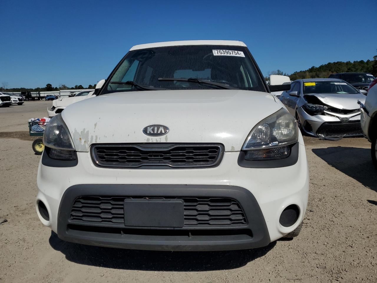 2013 KIA SOUL + - Image 5