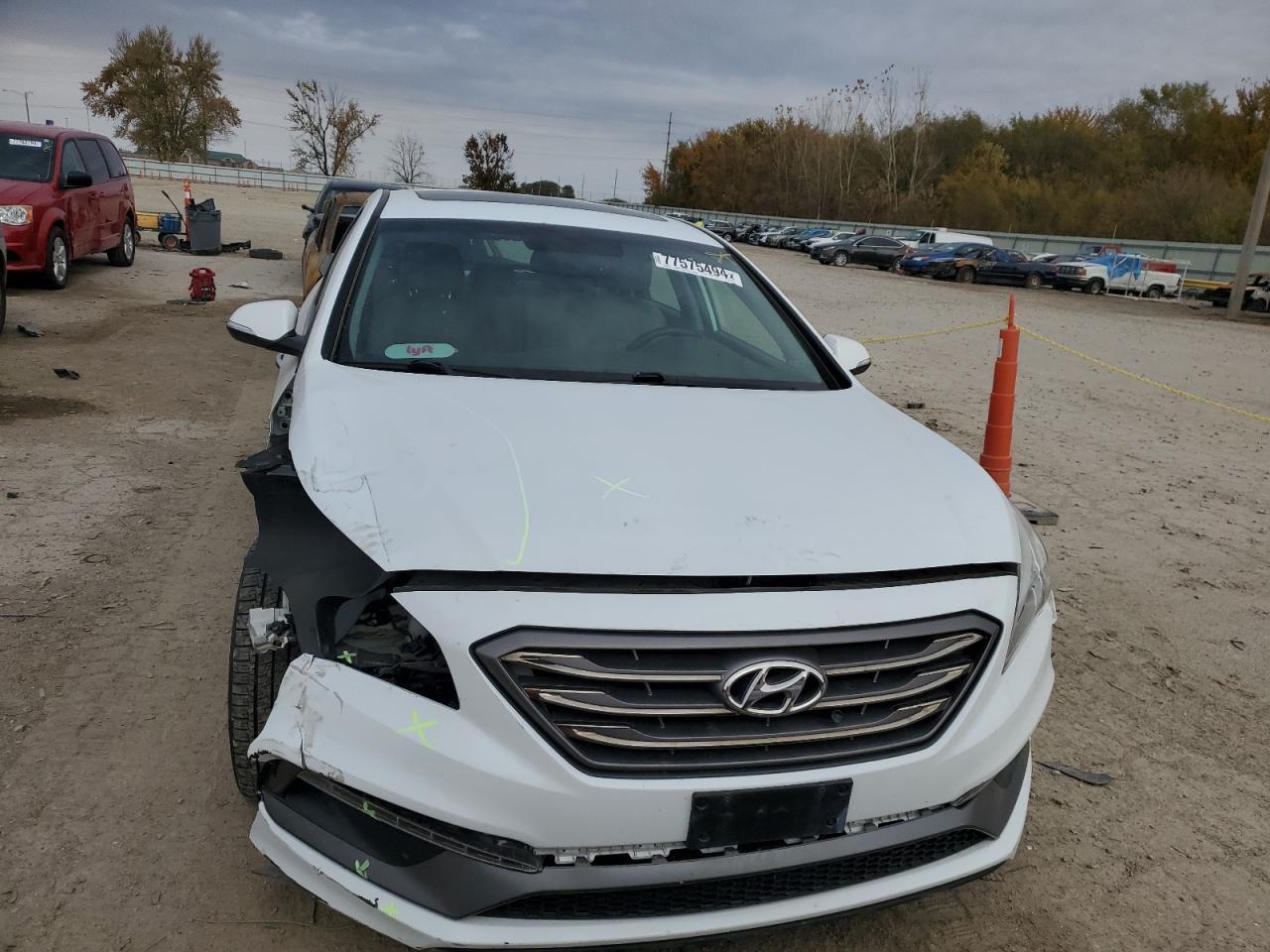 2017 HYUNDAI SONATA SPO - Image 5