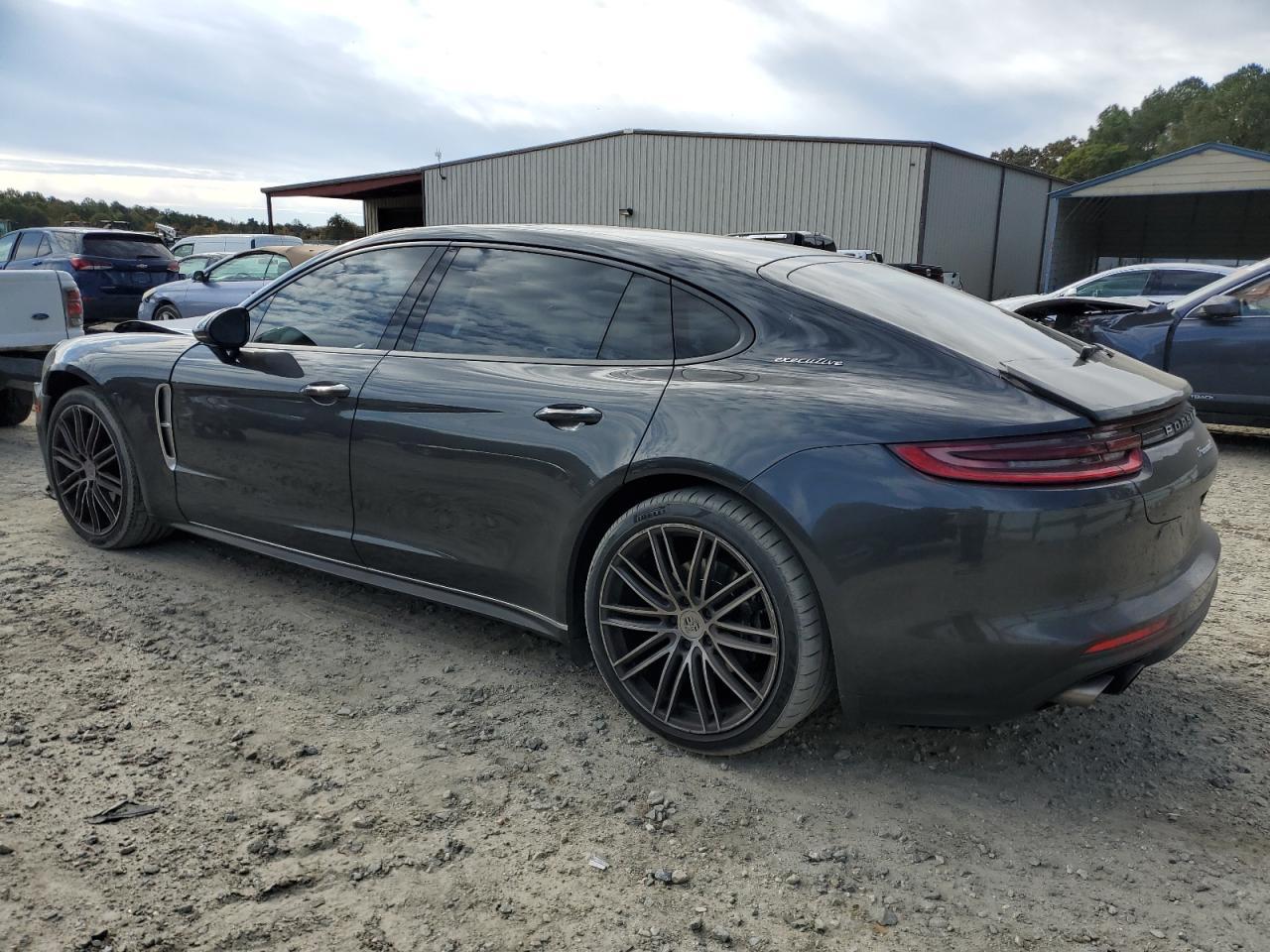 2018 PORSCHE PANAMERA 4 - Image 2