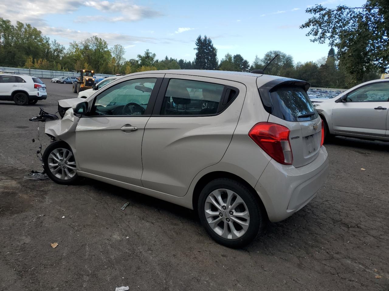 2021 CHEVROLET SPARK 1LT - Фото 2
