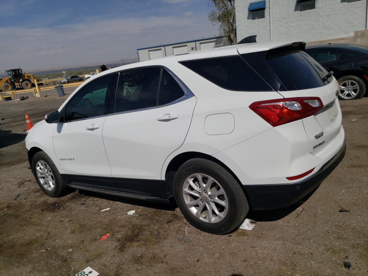2019 CHEVROLET EQUINOX LT - Image 2