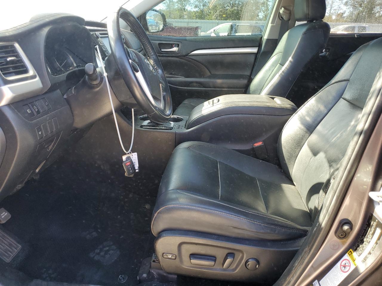 2019 TOYOTA HIGHLANDER - Image 7