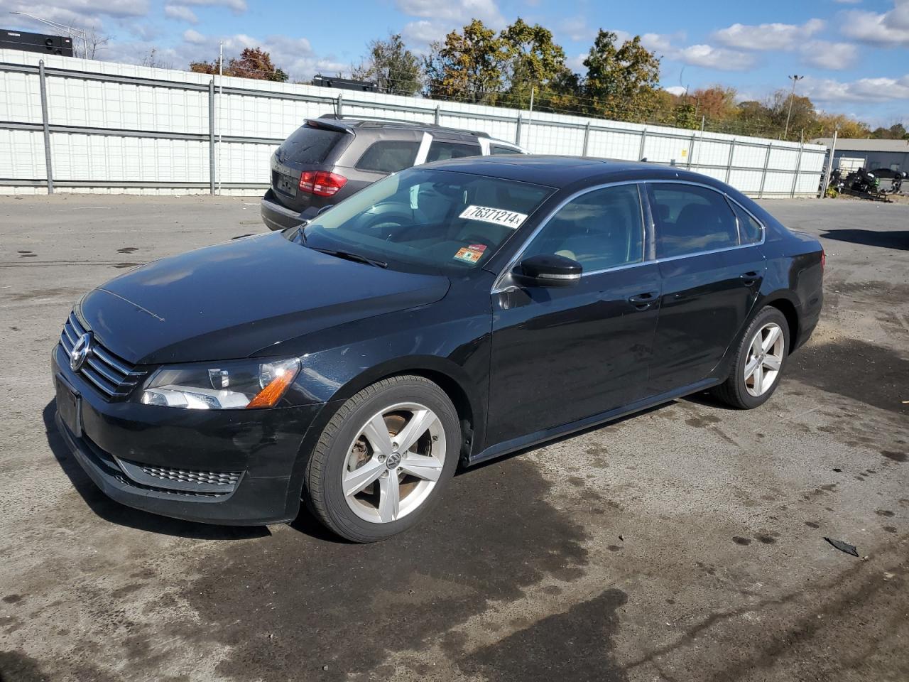 2013 VOLKSWAGEN PASSAT SE