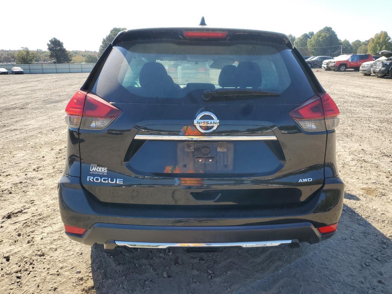 2017 NISSAN ROGUE S - Фото 6