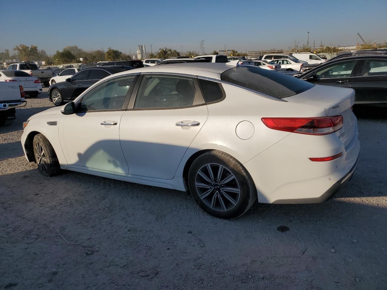 2019 KIA OPTIMA LX - Фото 2