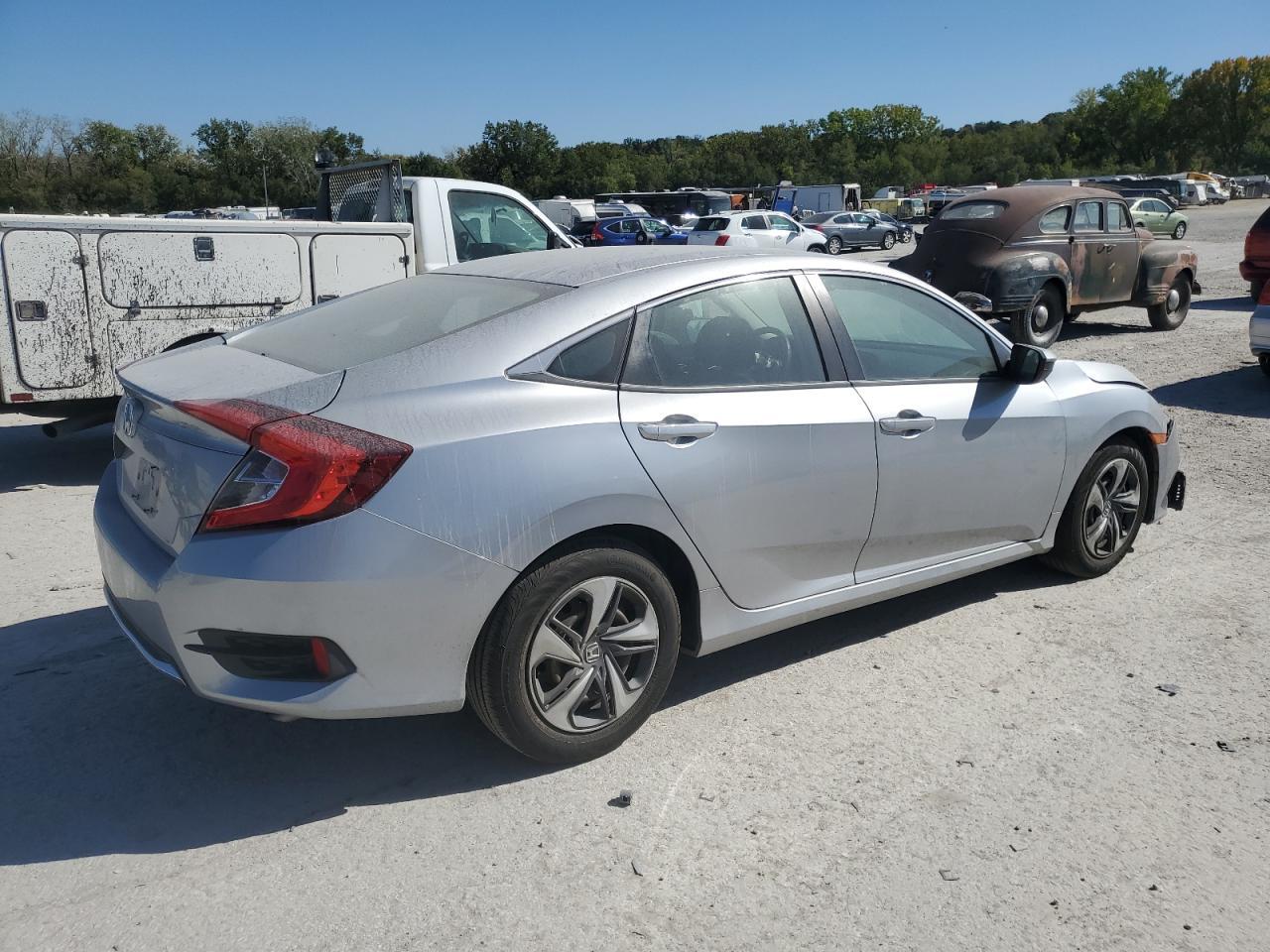 2020 HONDA CIVIC LX - Image 3