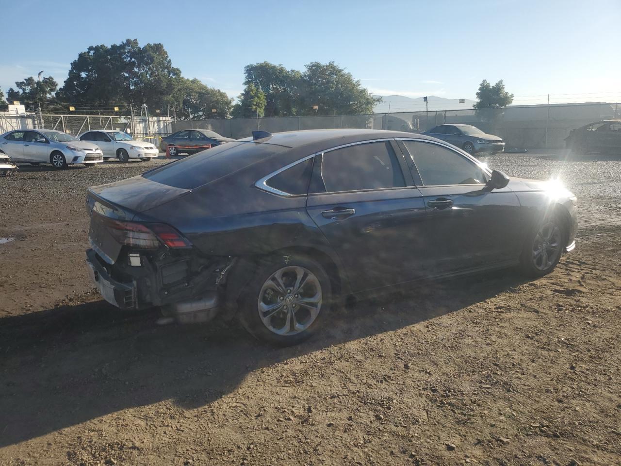 2024 HONDA ACCORD EX - Фото 3