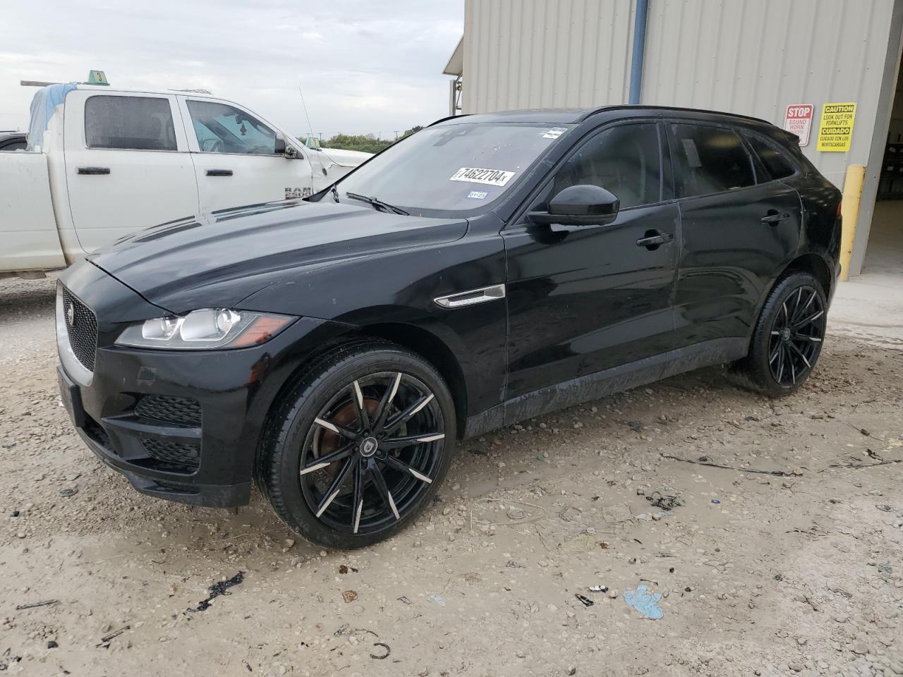 2017 JAGUAR F-PACE PRE car image