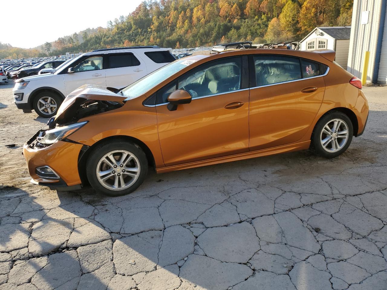 2017 CHEVROLET CRUZE LT