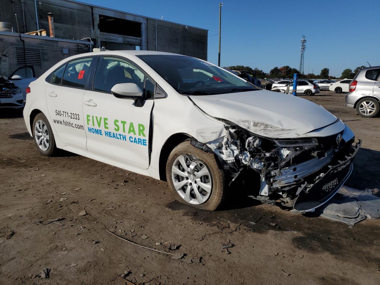 2021 TOYOTA COROLLA LE - Фото 4