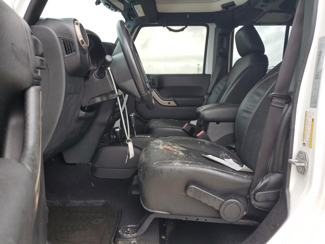 2017 JEEP WRANGLER U - Image 7