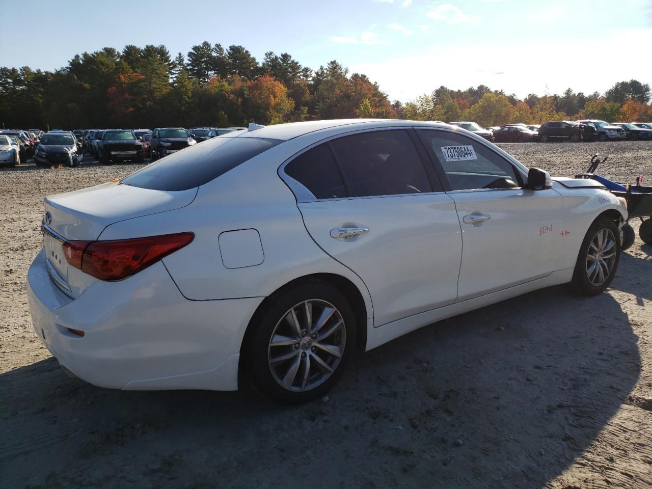 2015 INFINITI Q50 BASE - Фото 3