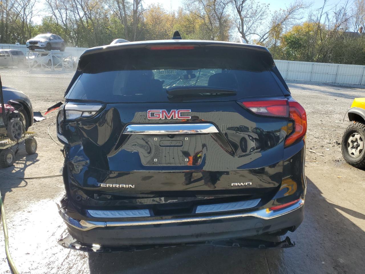 2019 GMC TERRAIN SL - Image 6