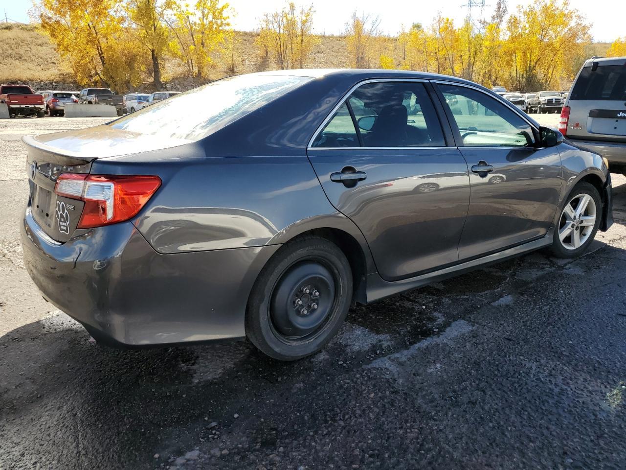 2014 TOYOTA CAMRY L - Фото 3