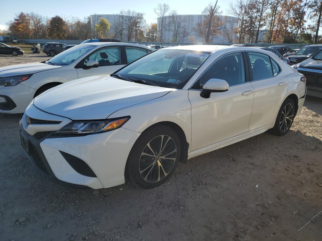 2020 TOYOTA CAMRY SE