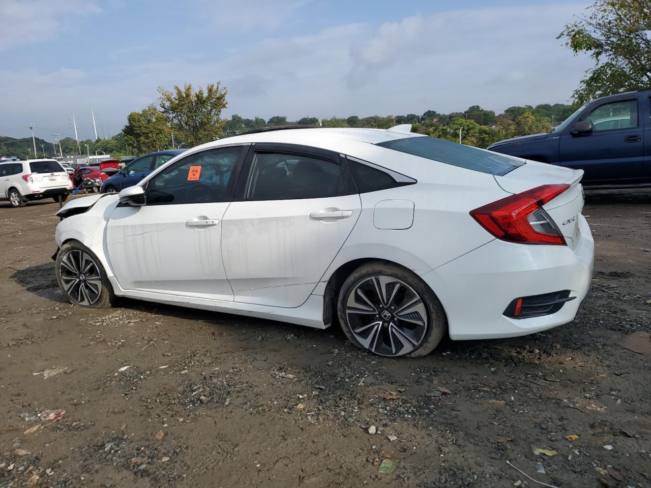 2016 HONDA CIVIC EXL - Image 2