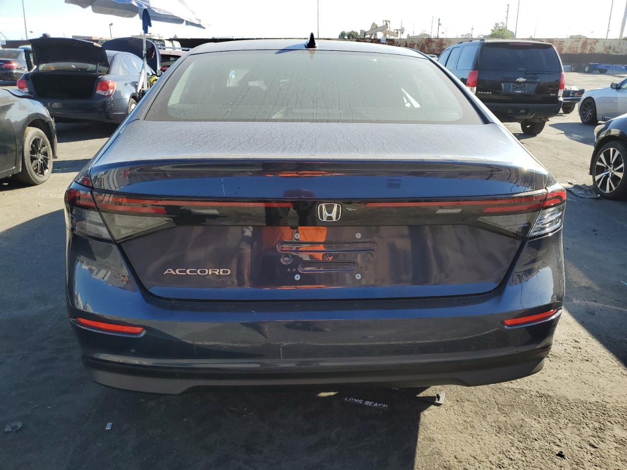 2024 HONDA ACCORD EX - Image 6