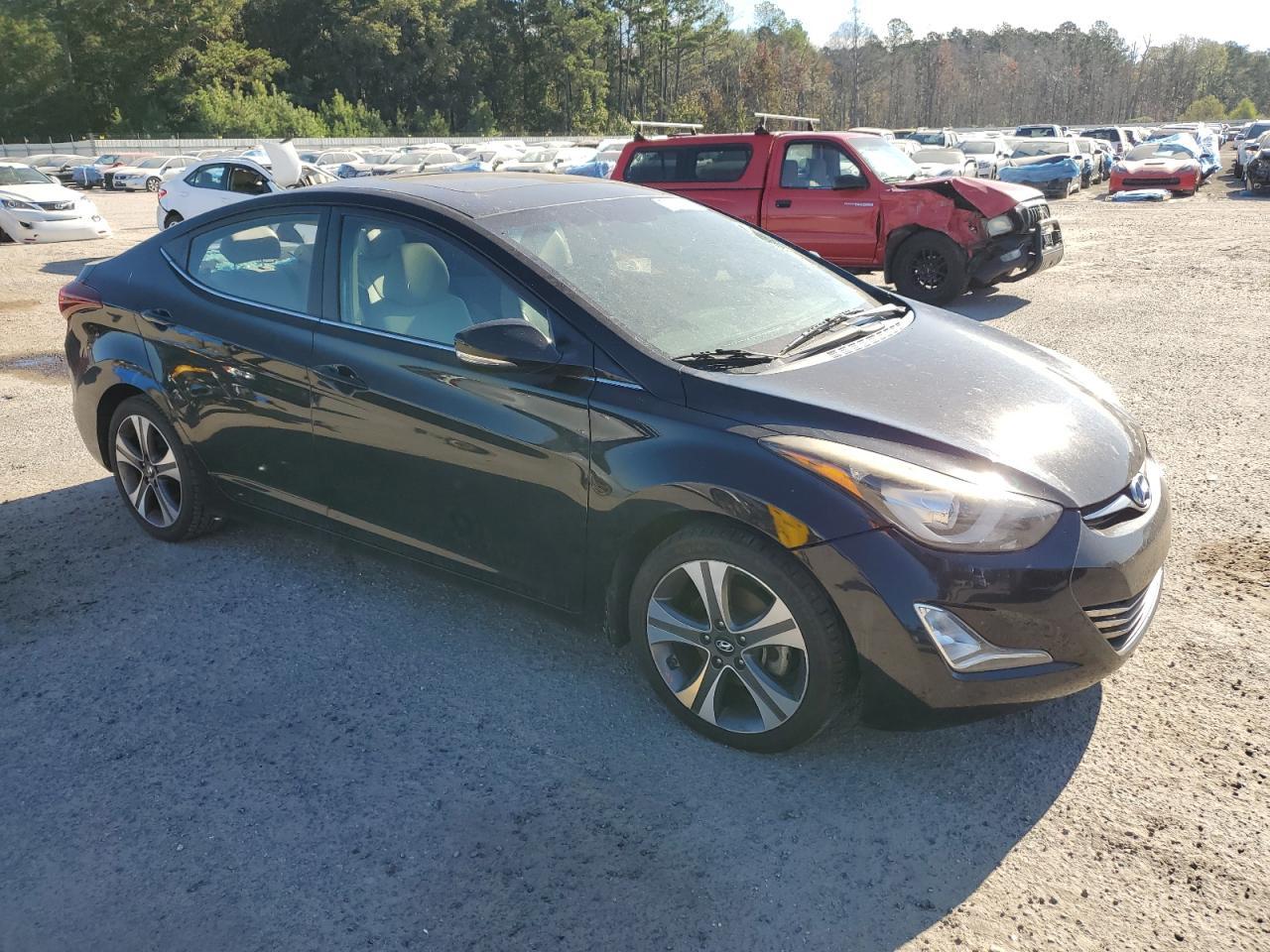2015 HYUNDAI ELANTRA SE - Фото 4