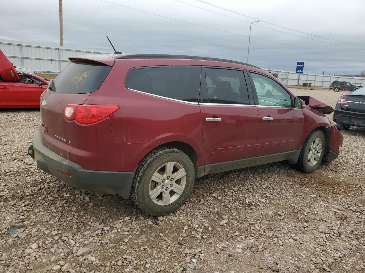 2011 CHEVROLET TRAVERSE L - Фото 3
