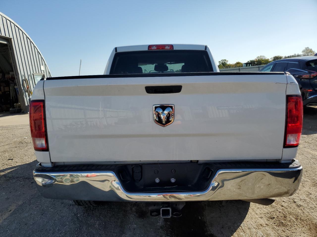 2019 RAM 1500 CLASS - Image 6