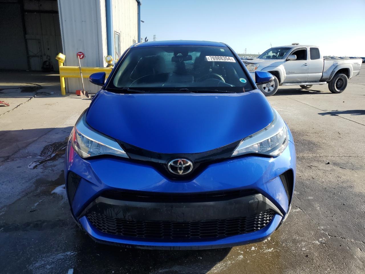 2021 TOYOTA C-HR XLE - Фото 5