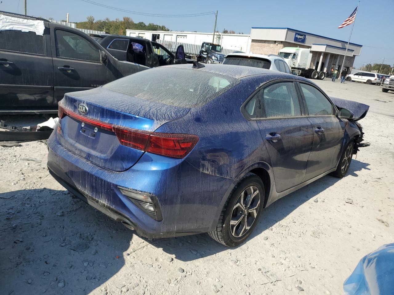 2021 KIA FORTE FE - Фото 3
