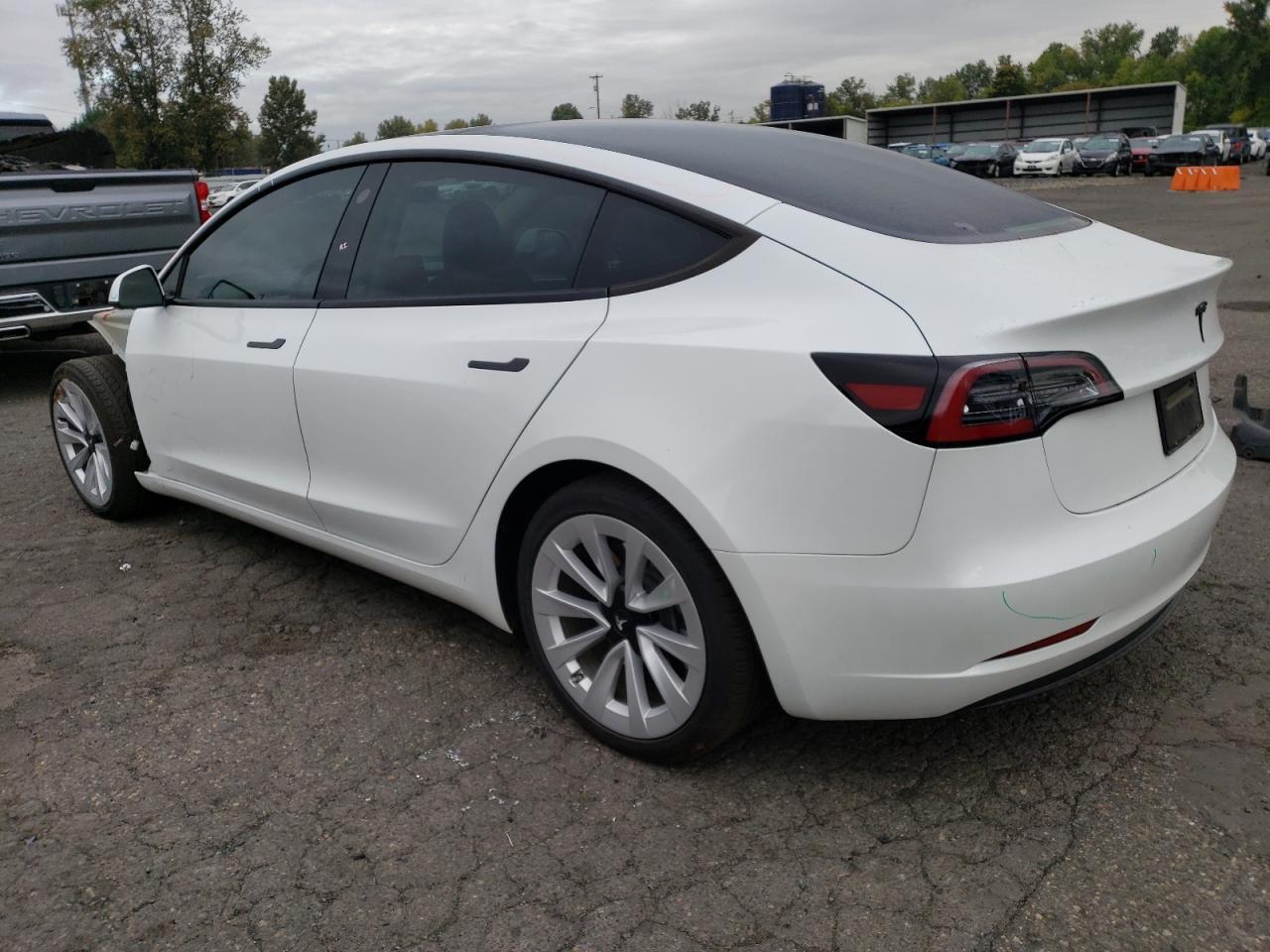 2023 TESLA MODEL 3 - Фото 2