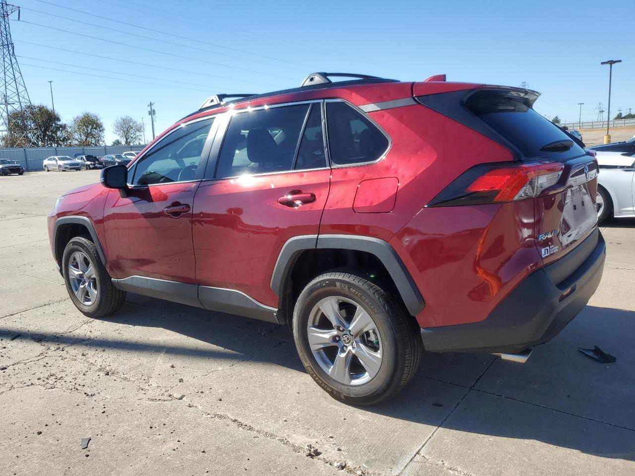 2022 TOYOTA RAV4 XLE - Image 2