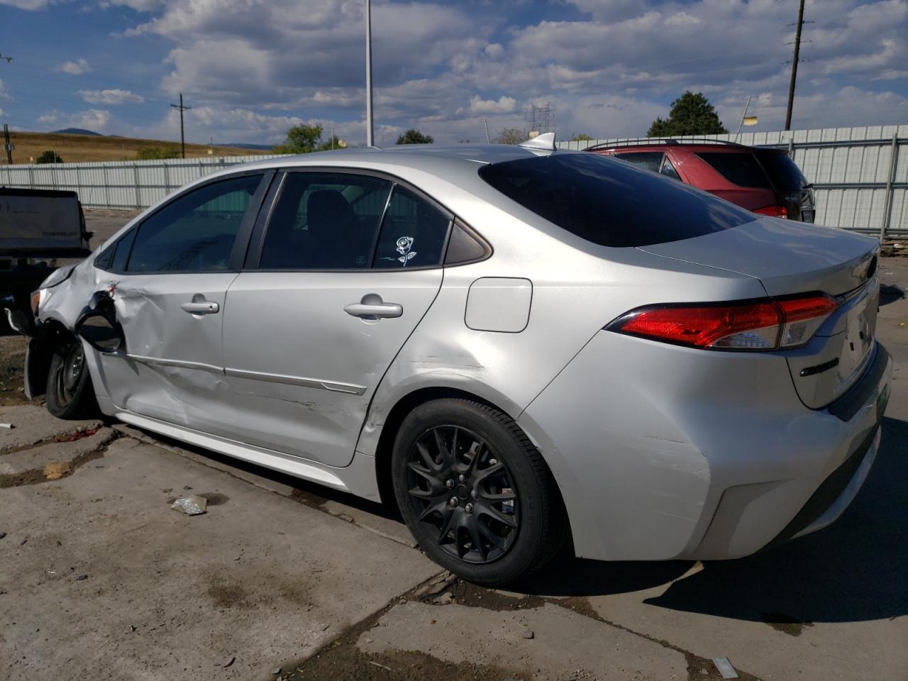 2020 TOYOTA COROLLA LE - Image 2