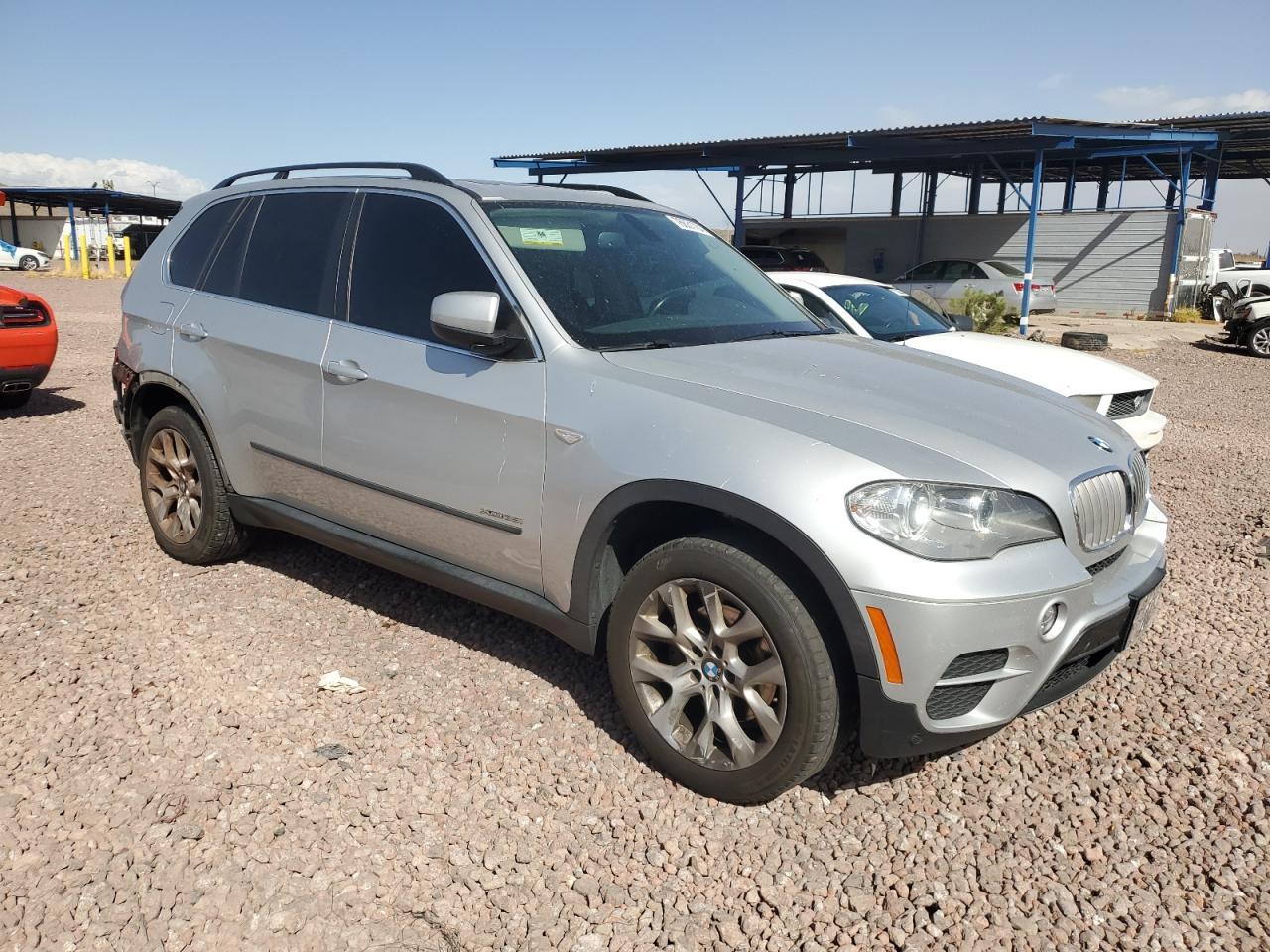 2013 BMW X5 XDRIVE3 - Фото 4