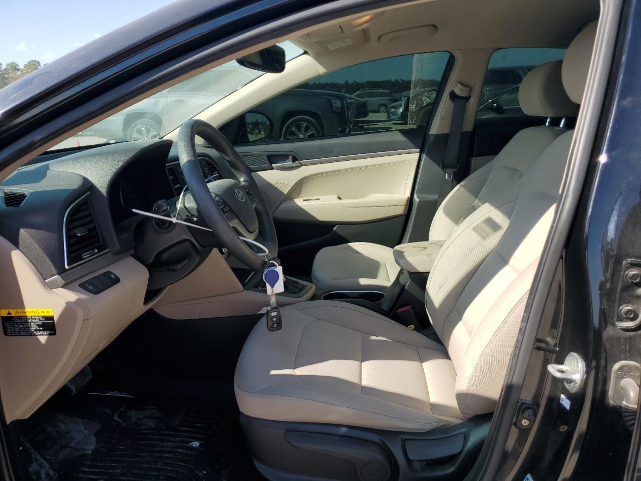 2017 HYUNDAI ELANTRA SE - Фото 7