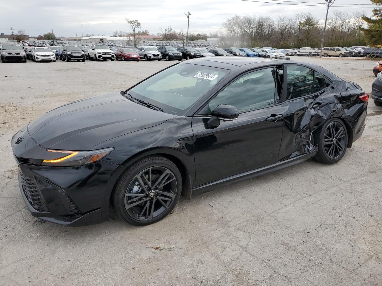 2025 TOYOTA CAMRY XSE