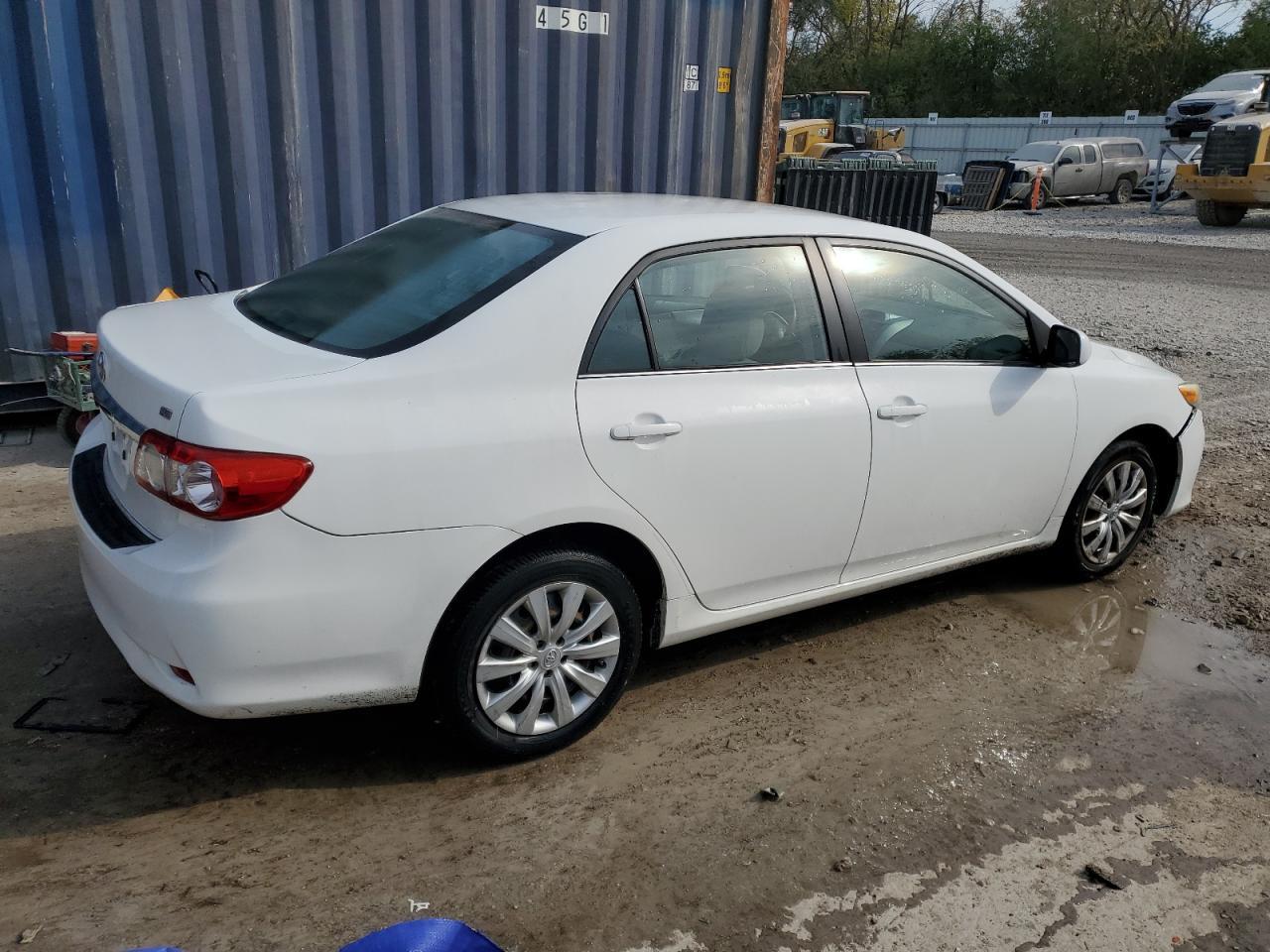 2013 TOYOTA COROLLA BA - Image 3