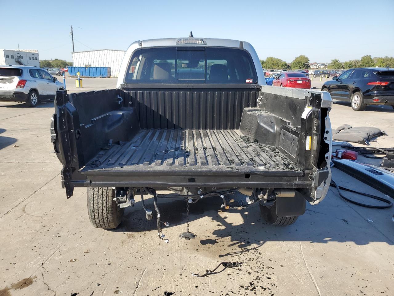 2023 TOYOTA TACOMA DOU - Фото 6