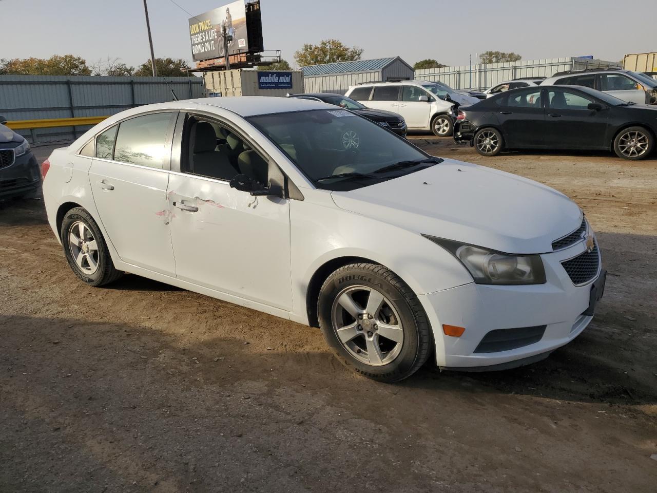 2012 CHEVROLET CRUZE LT - Image 4