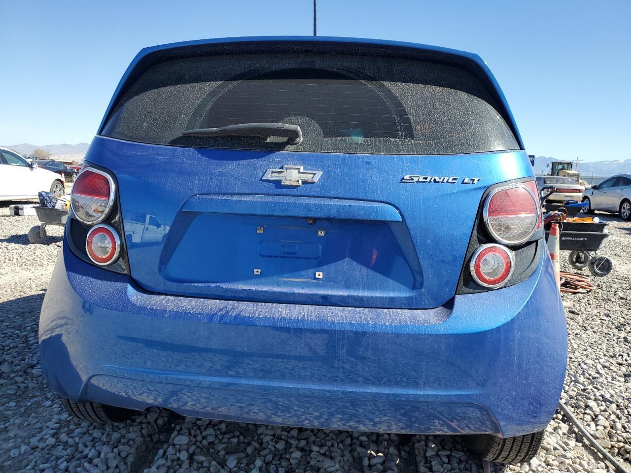 2016 CHEVROLET SONIC LT - Image 6