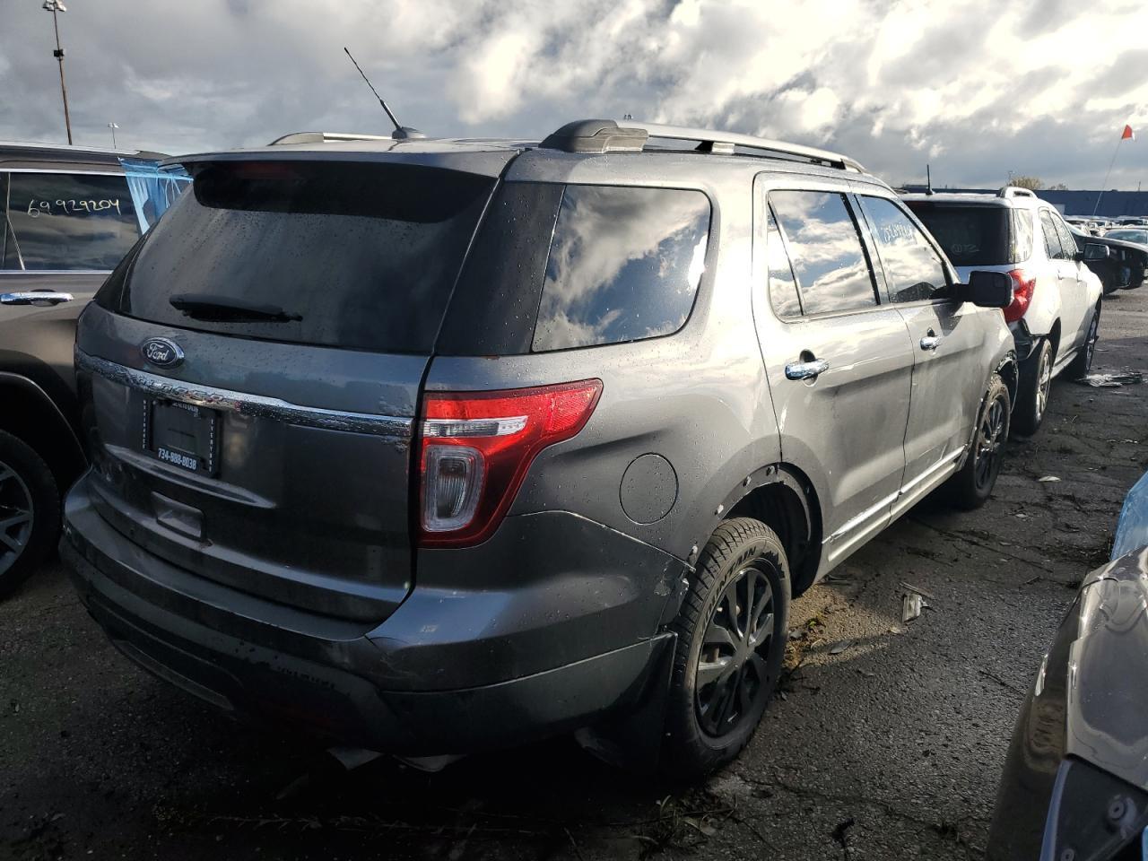 2013 FORD EXPLORER X - Image 3