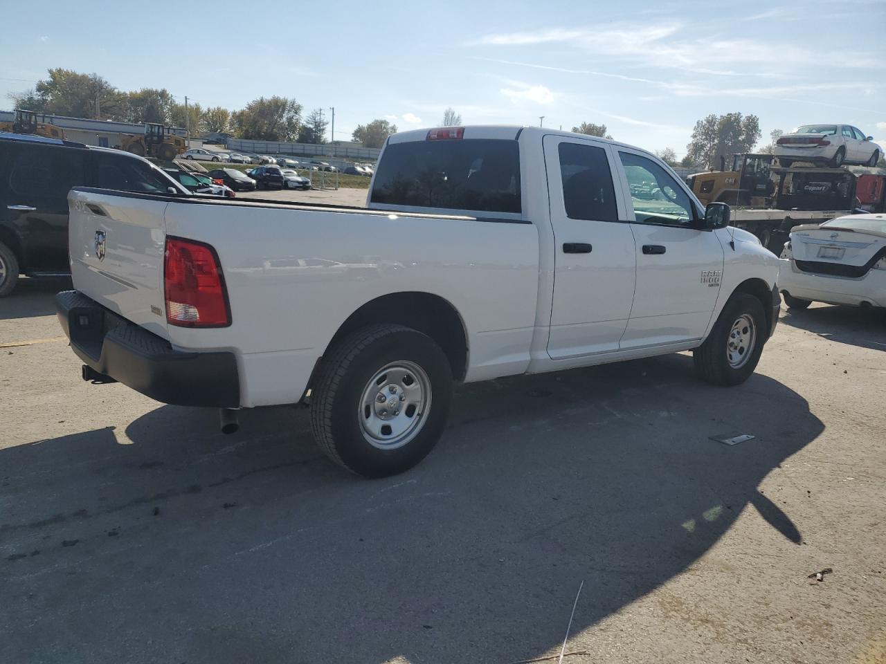 2019 RAM 1500 CLASS - Фото 3