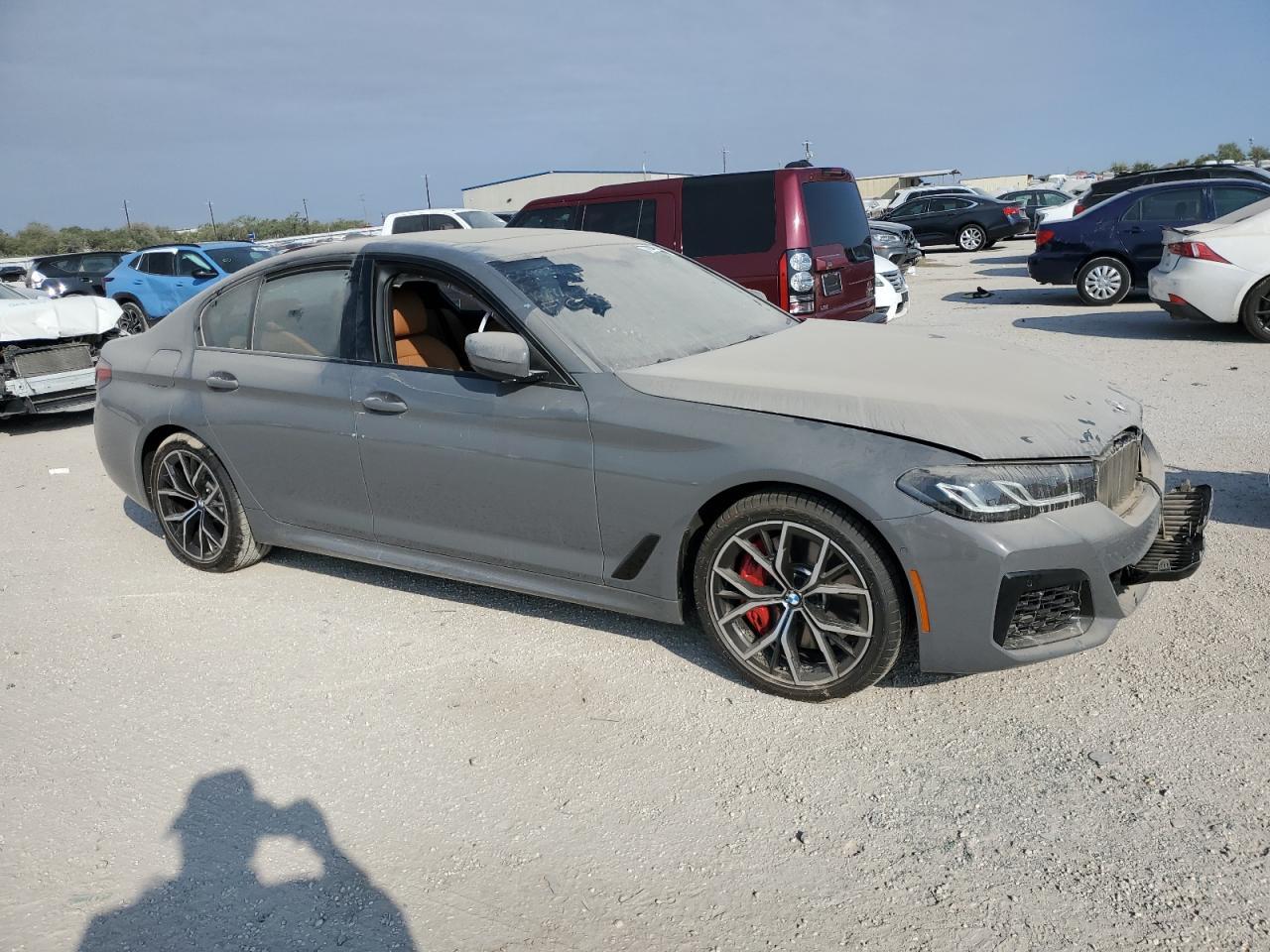 2021 BMW 540 XI - Image 4
