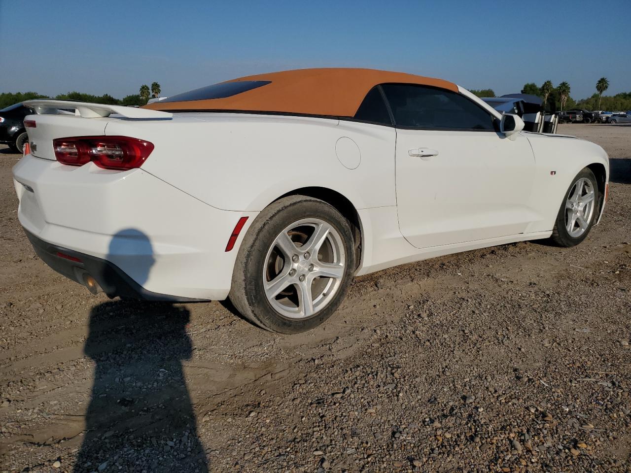 2020 CHEVROLET CAMARO LS - Фото 3