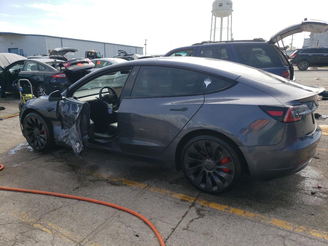 2022 TESLA MODEL 3 - Image 2